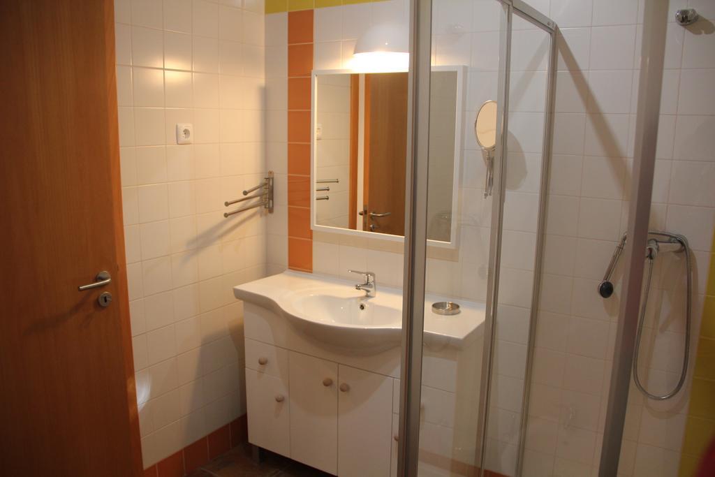 Eira Velha Vendégház Portalegre Szoba fotó